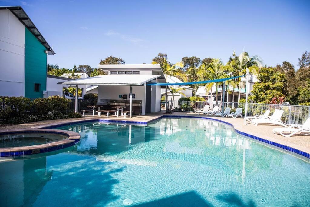 Sun Drenched Unit In Noosaville Esterno foto